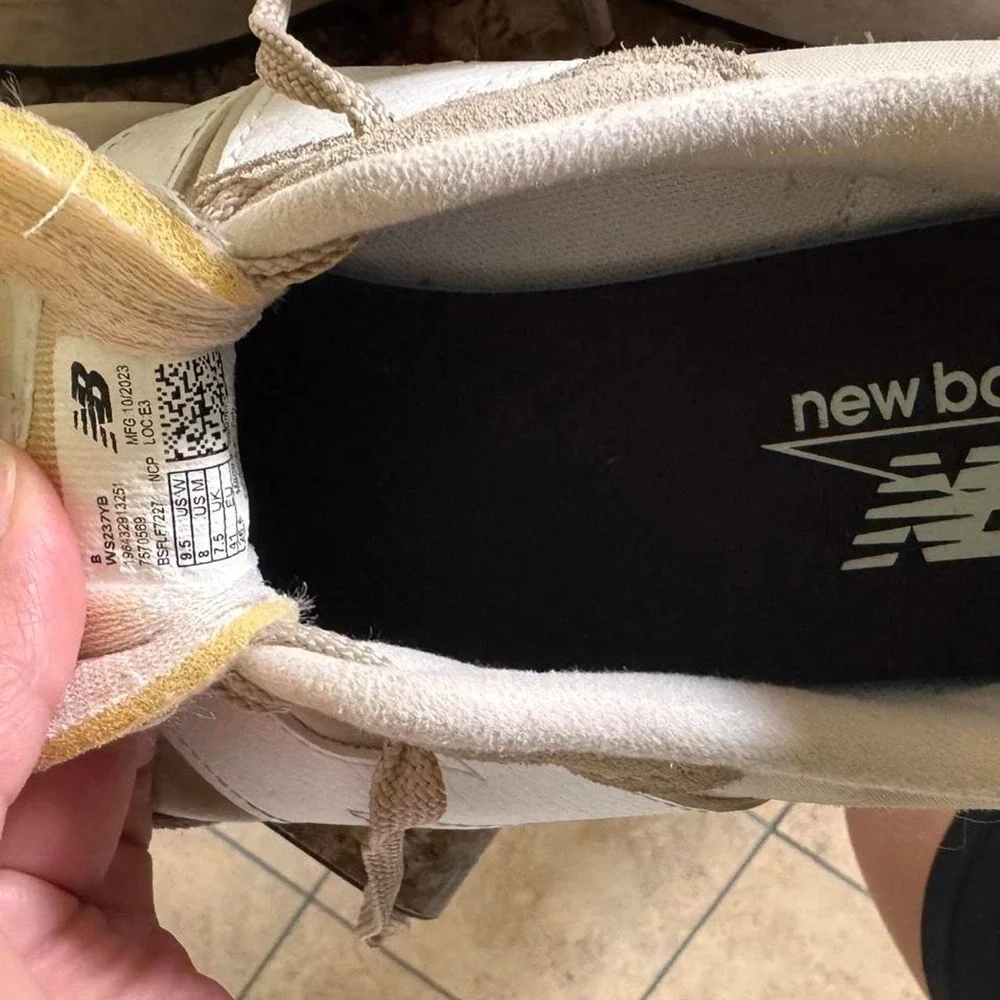 New Balance 237 cream trainers